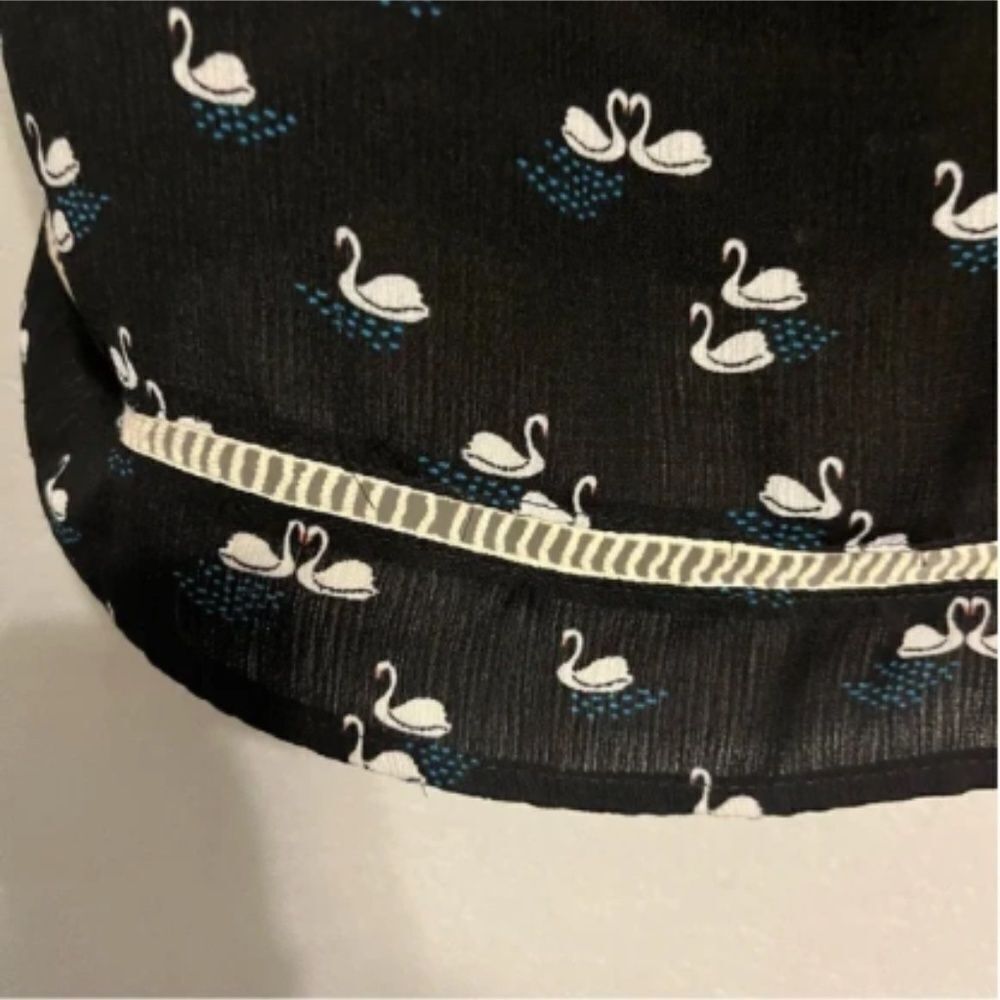 Lily White Black & White Swan Top - Picture 5 of 7